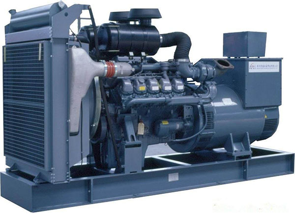 富源干接点的信号通断时间是如何确定的？